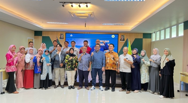 Pimpinan Pascasarjana Sosialisasikan PMB di Faperta Untirta Pascasarjana Untirta